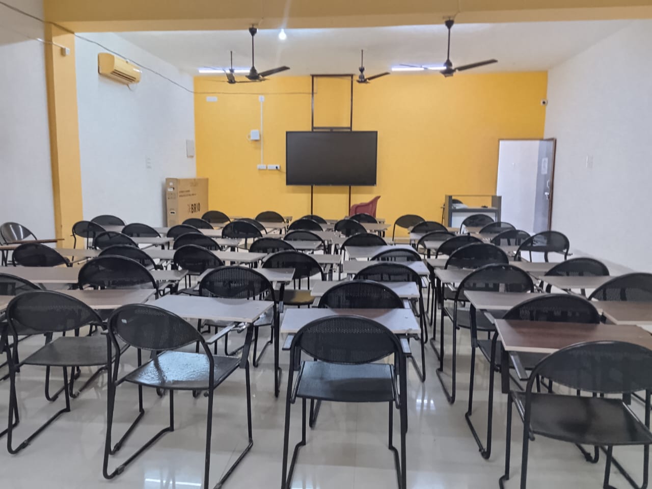 A1 Tuition Centre classroom learning environment